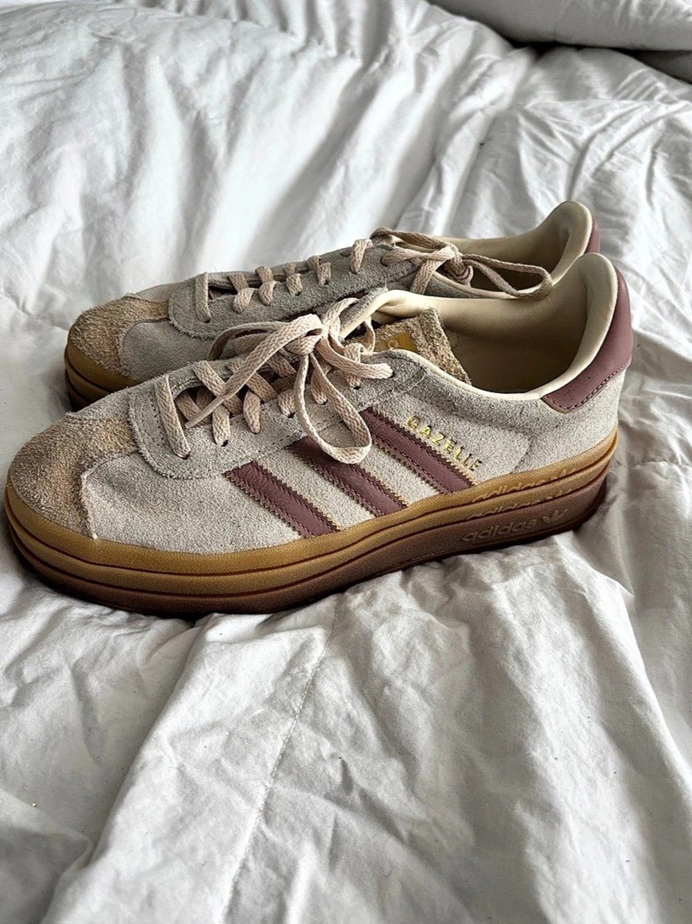 adidas Gazelle Samba OG Women's Cream & Pink US 7.5 Sneakers